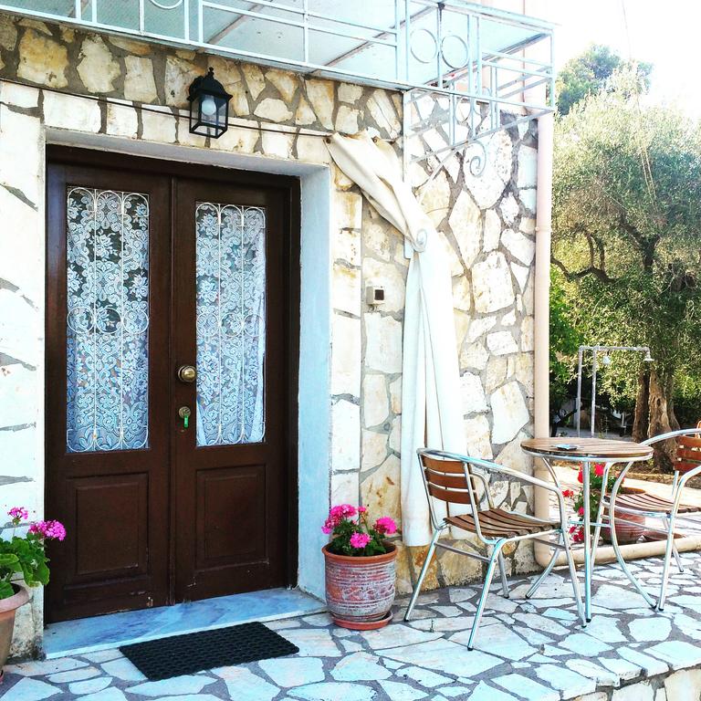 Emely Apartments Holidays in Corfu