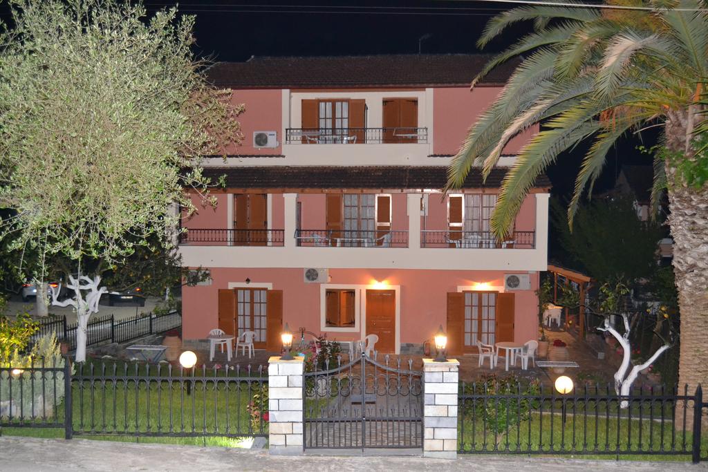 Anna Apartments Holidays in Corfu